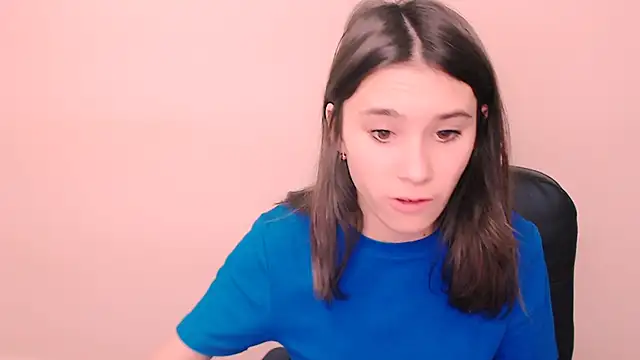 RosaRay  online show from 2, 12, 2025