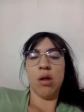 Snapshot of lareinalareinadelanal chatting on 30, 10, 2025 lareinalareinadelanal online show from 30, 10, 2025