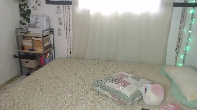 Snapshot of porndollbaby chatting on 19, 6, 2026 porndollbaby online show from 19, 6, 2026