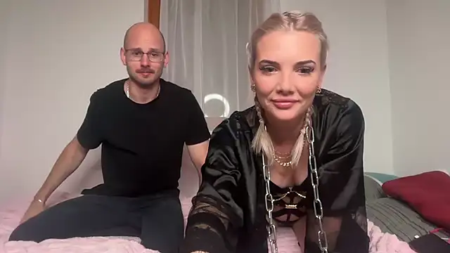 Foxy Bite online show from 27, 9, 2025