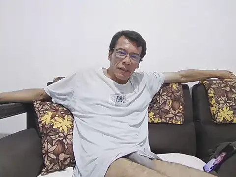 skinnylatino51 online show from 23, 10, 2025