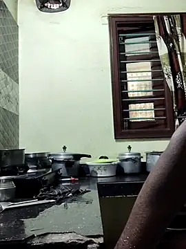 papukurty online show from 6, 1, 2026