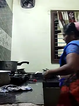 papukurty online show from 17, 4, 2026