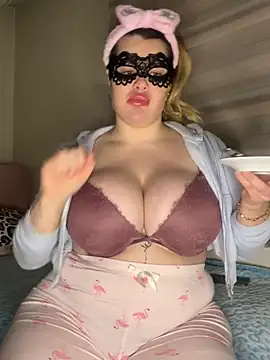aydabella7777 online show from 12, 4, 2026