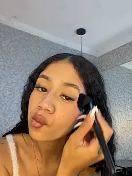 jadee8 online show from 17, 7, 2026