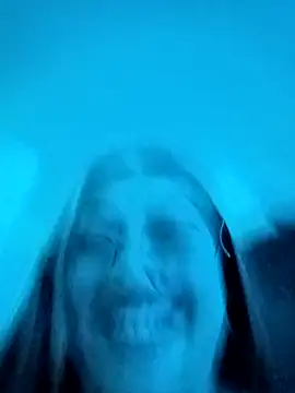 Dulcedeanis online show from 18, 4, 2026