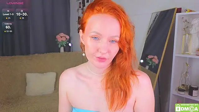 JoyceJones online show from 8, 9, 2025