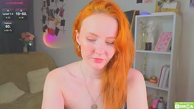 JoyceJones online show from 7, 10, 2025