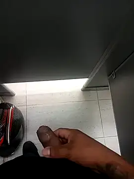 Snapshot of Oscariin96 chatting on 19, 2, 2026 Oscariin96 online show from 19, 2, 2026