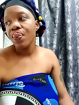 Snapshot of SexyMellon chatting on 18, 10, 2025 SexyMellon online show from 18, 10, 2025