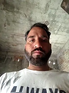 Snapshot of Garammandi011 chatting on 28, 3, 2026 Garammandi011 online show from 28, 3, 2026