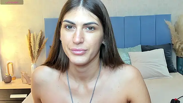 Snapshot of MaggieTurner chatting on 10, 9, 2025 MaggieTurner online show from 10, 9, 2025