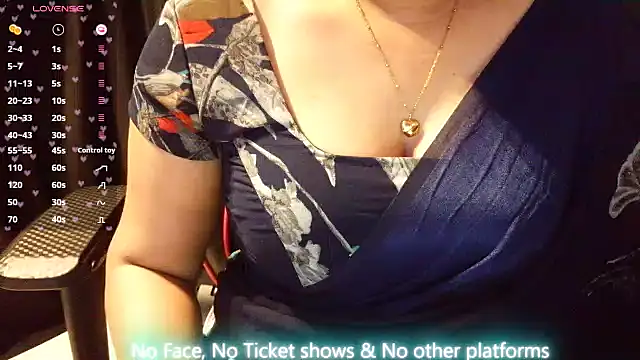 Snapshot of Anuforyou19 chatting on 9, 7, 2026 Anuforyou19 online show from 9, 7, 2026