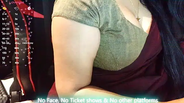 Snapshot of Anuforyou19 chatting on 15, 7, 2026 Anuforyou19 online show from 15, 7, 2026