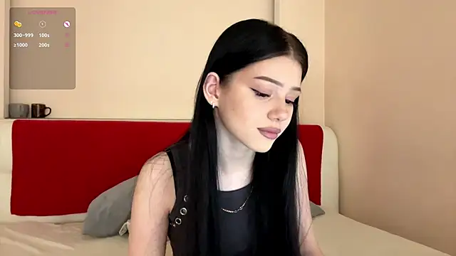 KateHardcastle online show from 5, 10, 2025