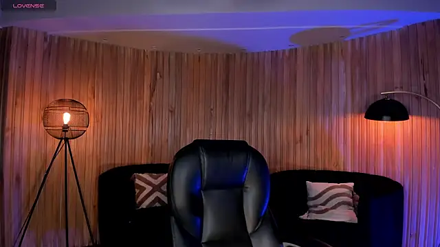 MeganScott online show from 18, 6, 2026