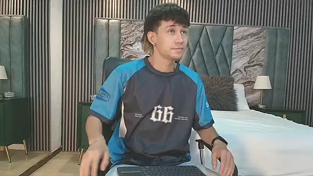 Michael blue online show from 7, 1, 2026