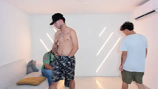 brutal sex room2k online show from 22, 9, 2025