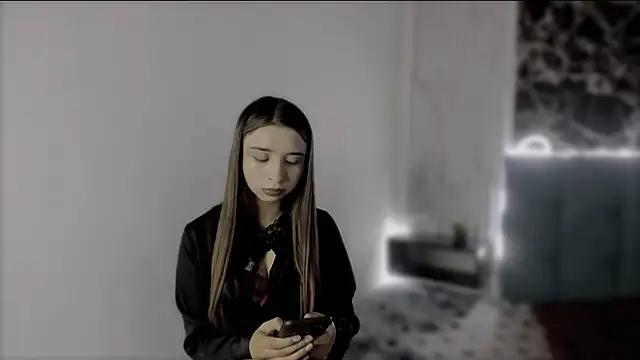 x jules  online show from 10, 10, 2025