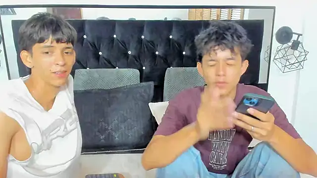 Snapshot of Sebas_cat chatting on 14, 10, 2025 Sebas cat online show from 14, 10, 2025