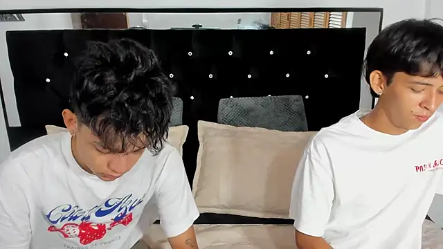 Snapshot of Sebas_cat chatting on 21, 10, 2025 Sebas cat online show from 21, 10, 2025