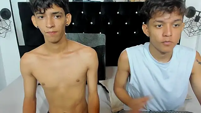 Snapshot of Sebas_cat chatting on 13, 11, 2025 Sebas cat online show from 13, 11, 2025