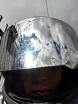 Snapshot of You-sexy-starr chatting on 21, 10, 2025 You-sexy-starr online show from 21, 10, 2025