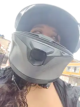 Snapshot of You-sexy-starr chatting on 14, 11, 2025 You-sexy-starr online show from 14, 11, 2025