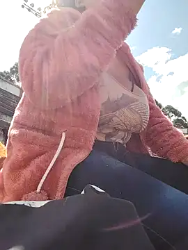 You-sexy-starr online show from 16, 1, 2026