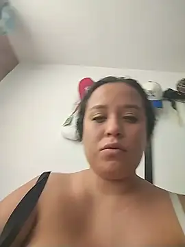 Snapshot of You-sexy-starr chatting on 28, 6, 2026 You-sexy-starr online show from 28, 6, 2026