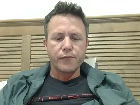 Snapshot of TroyDieselXXX chatting on 7, 6, 2026 TroyDieselXXX online show from 7, 6, 2026