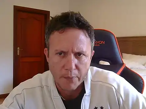 Snapshot of TroyDieselXXX chatting on 12, 6, 2026 TroyDieselXXX online show from 12, 6, 2026