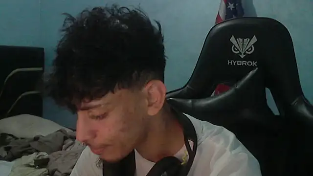 Dark DesireX online show from 15, 4, 2026