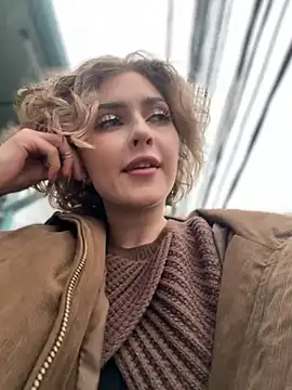 KellyKeler online show from 14, 11, 2025