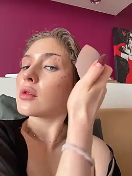 KellyKeler online show from 14, 2, 2026