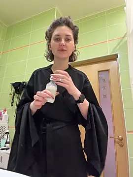 KellyKeler online show from 4, 3, 2026