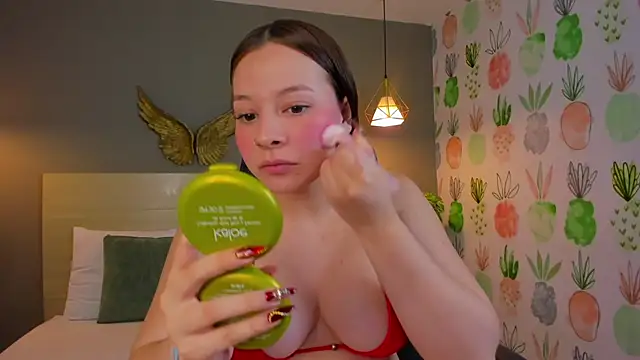 Snapshot of kitty_sweeety_ chatting on 24, 11, 2025 kitty sweeety online show from 24, 11, 2025