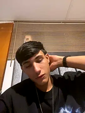 Snapshot of cody_fox10 chatting on 21, 9, 2025 cody fox10 online show from 21, 9, 2025