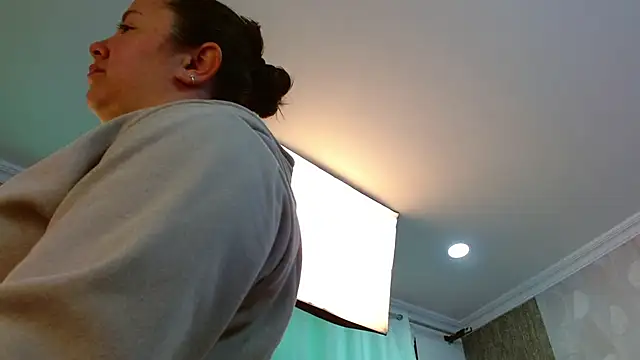 Snapshot of elamurray chatting on 25, 11, 2025 elamurray online show from 25, 11, 2025