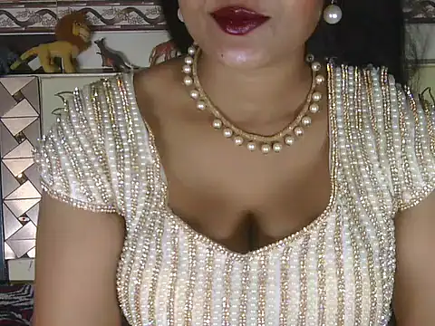 Snapshot of hotee_bhabi chatting on 16, 6, 2026 hotee bhabi online show from 16, 6, 2026
