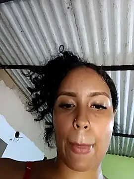 Snapshot of Fernanda30 chatting on 16, 5, 2026 Fernanda30 online show from 16, 5, 2026