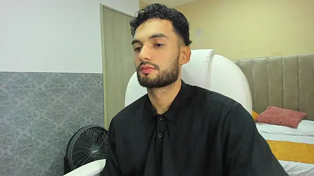 Snapshot of Ryan_Jackson_ chatting on 27, 9, 2025 Ryan Jackson online show from 27, 9, 2025