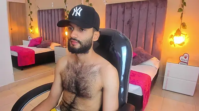 Snapshot of Ryan_Jackson_ chatting on 31, 10, 2025 Ryan Jackson online show from 31, 10, 2025