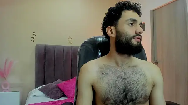 Snapshot of Ryan_Jackson_ chatting on 15, 11, 2025 Ryan Jackson online show from 15, 11, 2025