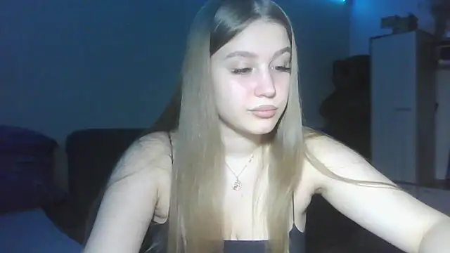 yourhoney Lola  online show from 17, 10, 2025