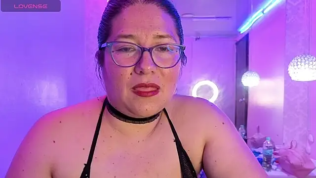 scarlett widow  online show from 27, 5, 2026