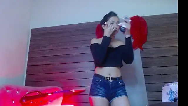 Karol Yessenia online show from 15, 10, 2025
