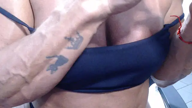 Stronggsexy online show from 2, 2, 2026