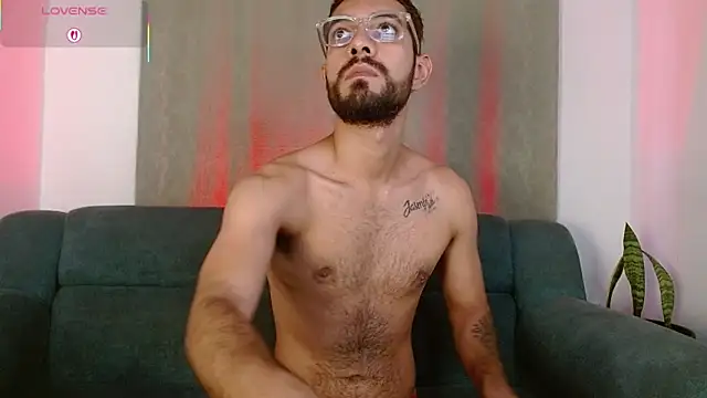 Snapshot of ReyPablo1 chatting on 25, 9, 2025 ReyPablo1 online show from 25, 9, 2025