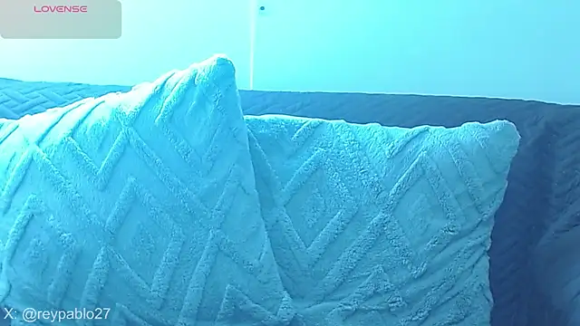 Snapshot of ReyPablo1 chatting on 8, 11, 2025 ReyPablo1 online show from 8, 11, 2025